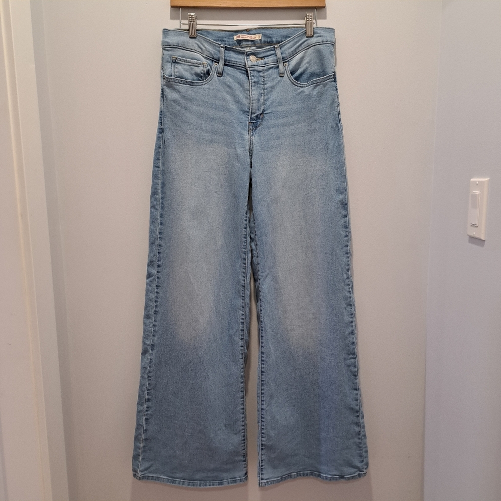 Levi's 318 Shaping Wide Leg Flare Retro Boho Indie Jeans Womens 30